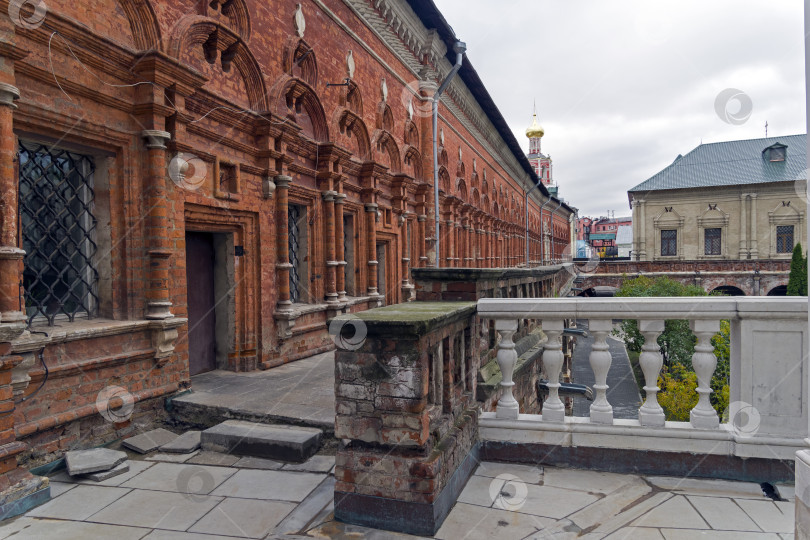 Скачать Высокий монастырь Святого Петра. Москва, Россия. фотосток Ozero