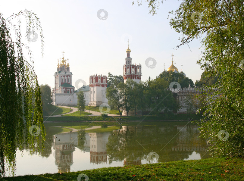 Скачать Москва. Новодевичий монастырь фотосток Ozero