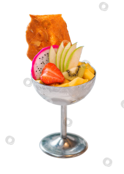 Скачать Тропический сорбет со свежими фруктами и печеньем tuile фотосток Ozero