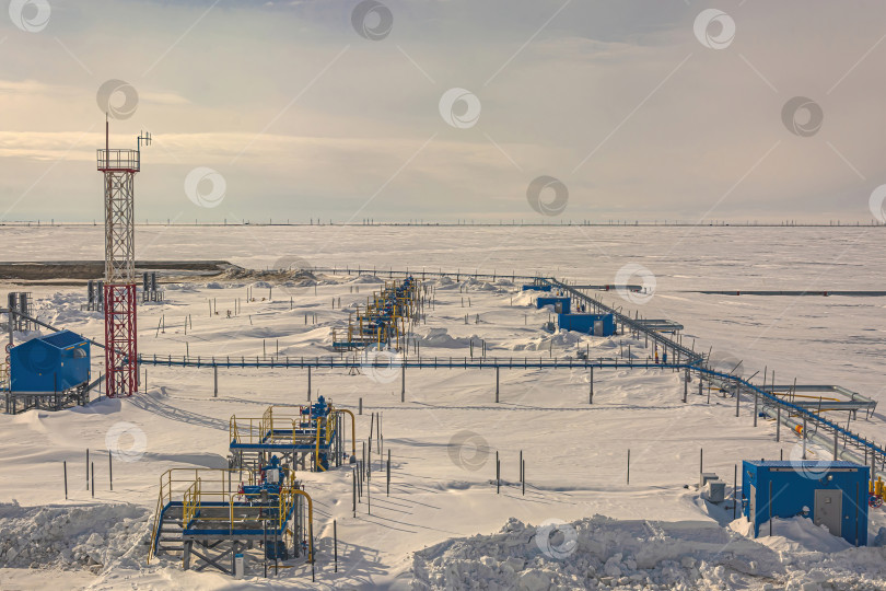 Скачать Добыча газа на северном месторождении фотосток Ozero