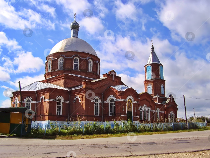 Скачать Церковь Троицы Живоначальной в Троице-Пеленице фотосток Ozero