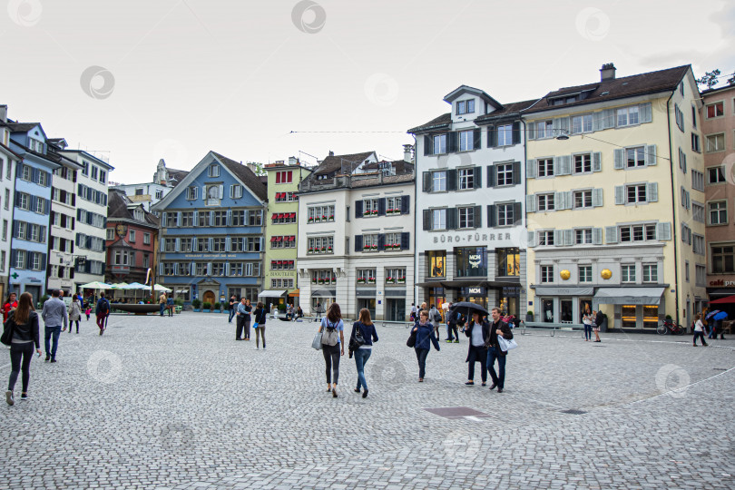 Скачать Мюнстерхоф - городская площадь в Цюрихе фотосток Ozero
