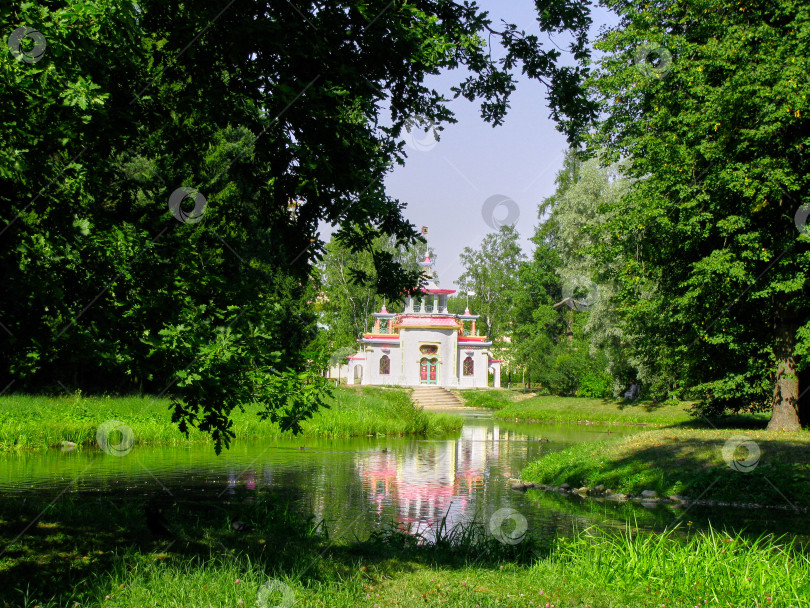 Скачать Беседка в Екатерининском парке, Царское село, Санкт-Петербург фотосток Ozero