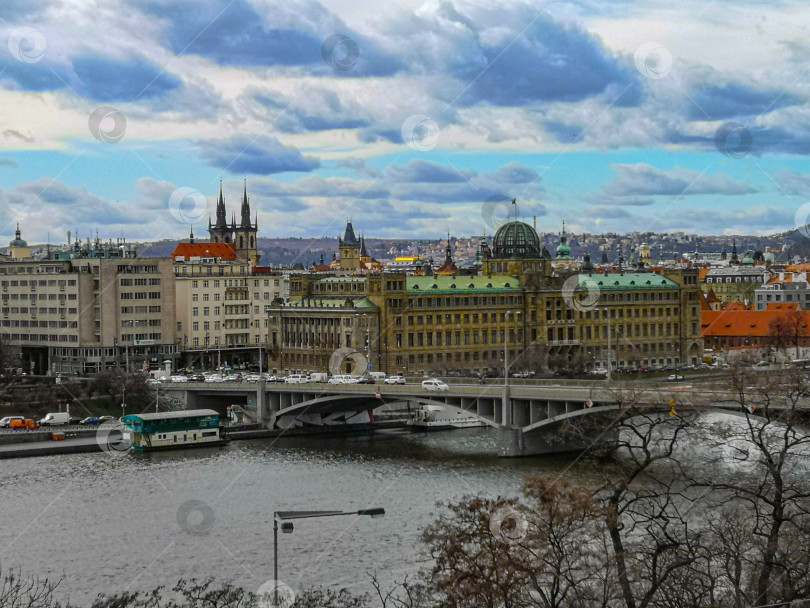 Скачать Мост над Влтавой фотосток Ozero