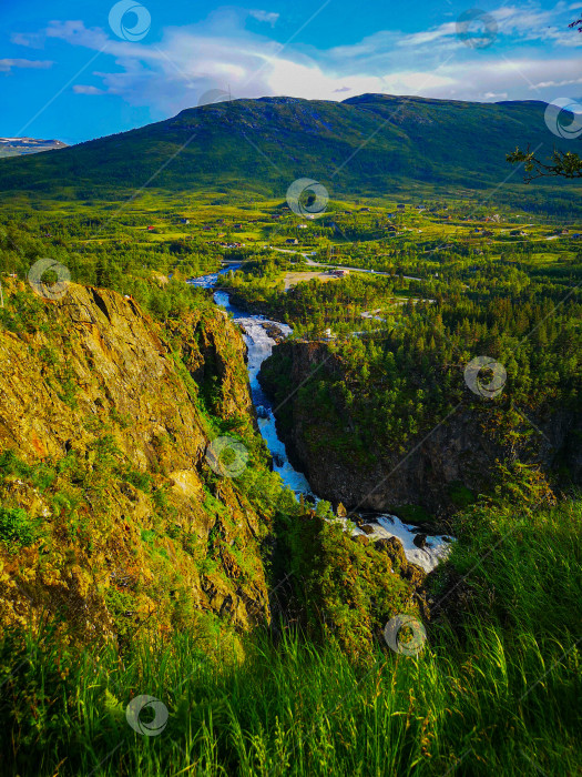 Скачать Водопад в Норвегии фотосток Ozero