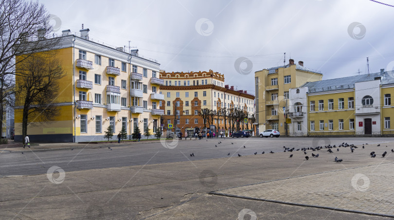Скачать Старинные здания в центральной части Смоленска, Россия. фотосток Ozero