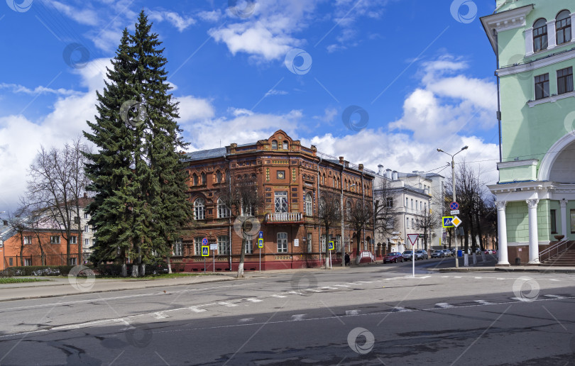 Скачать Старинный дом в историческом центре Смоленска, Россия. фотосток Ozero