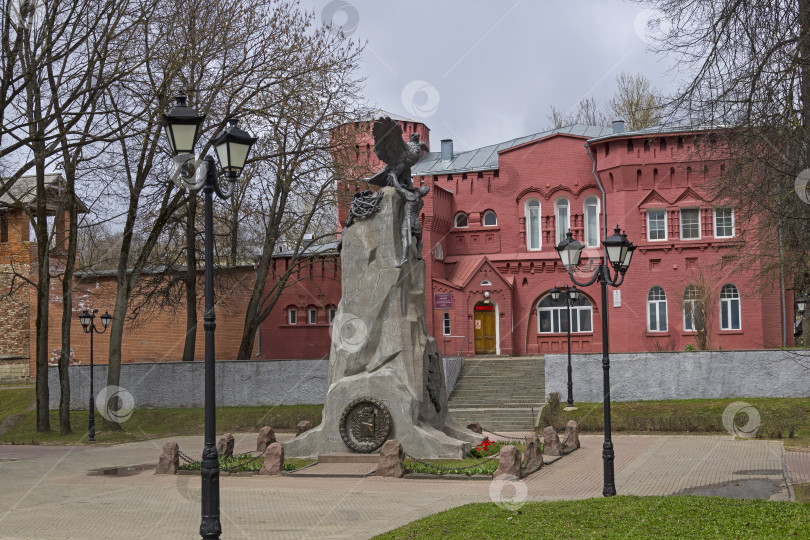 Скачать Памятник защитникам Смоленска в Отечественную войну 1812 года. Россия. фотосток Ozero