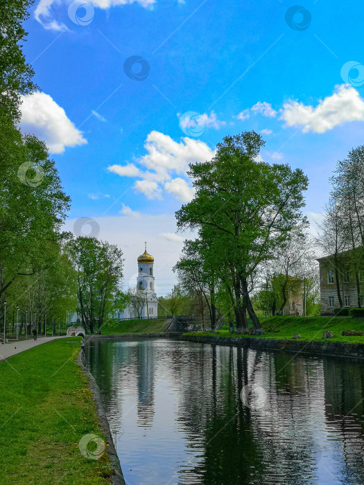 Скачать Канал в городе Вышний Волочек фотосток Ozero