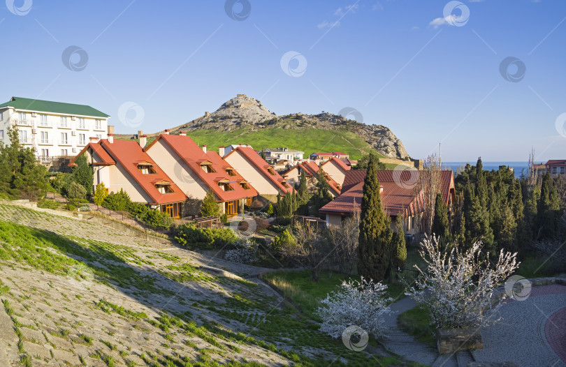 Скачать Современные туристические отели в Крыму фотосток Ozero