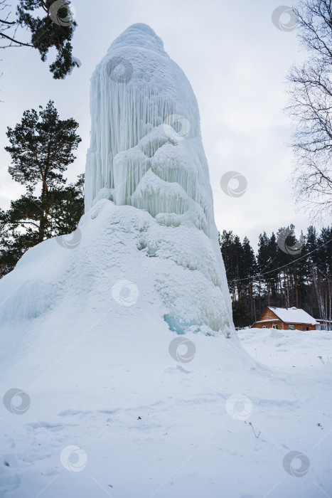 Скачать Ледяной столб фотосток Ozero