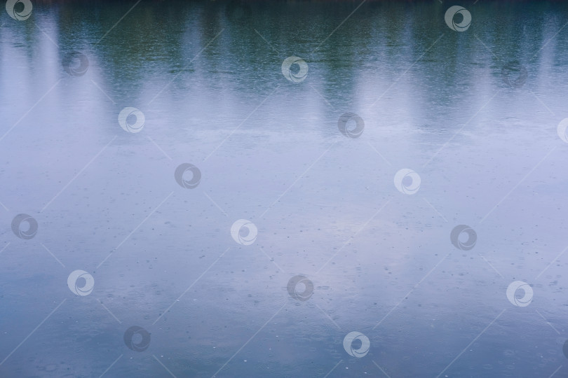 Скачать много ряби от дождевых капель фотосток Ozero