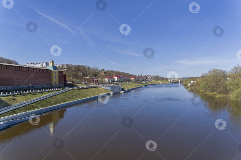 Скачать Набережная Днепра в центре Смоленска, Россия. фотосток Ozero