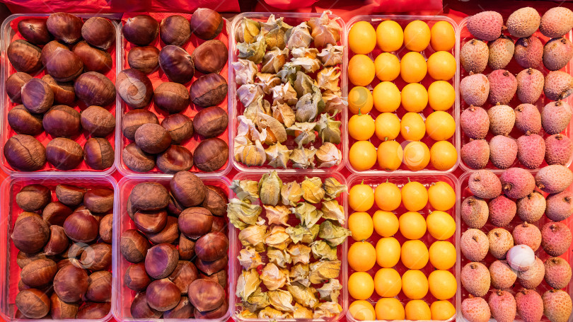 Скачать рынок экзотических фруктов фотосток Ozero